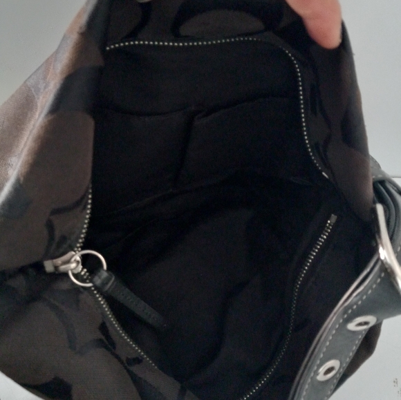 24CM SIGNATURE DUFFLE (COACH F15067) - Picture 7 of 12